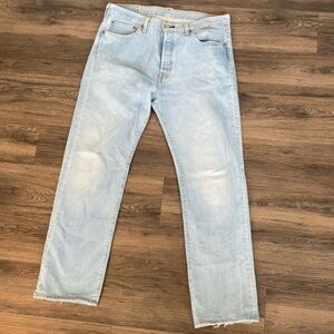 Light 501 Blue Denim Jeans 32X32